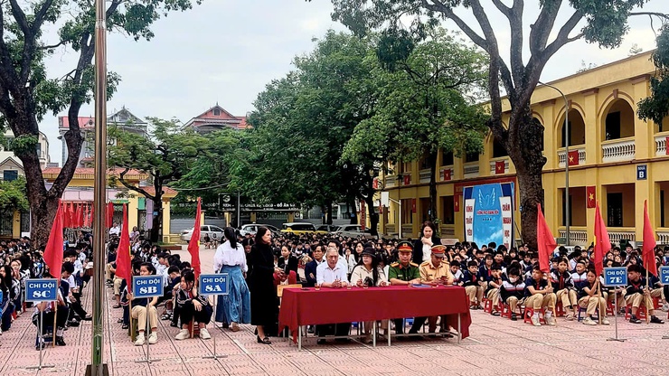 Xã Nội Bài tổ chức tuyên truyền an toàn giao thông trong trường học- Ảnh 1.