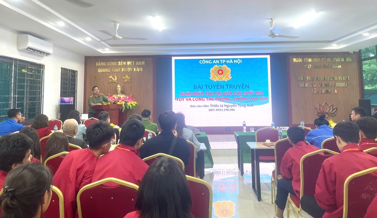 HỘI PHỤ NỮ XÃ VĨNH THANH PHỐI HỢP ĐOÀN THANH NIÊN TỔ CHỨC HỘI NGHỊ TUYÊN TRUYỀN PHÒNG, CHỐNG BẠO LỰC HỌC ĐƯỜNG, MA TÚY, XÂM HẠI PHỤ NỮ VÀ TRẺ EM- Ảnh 7.