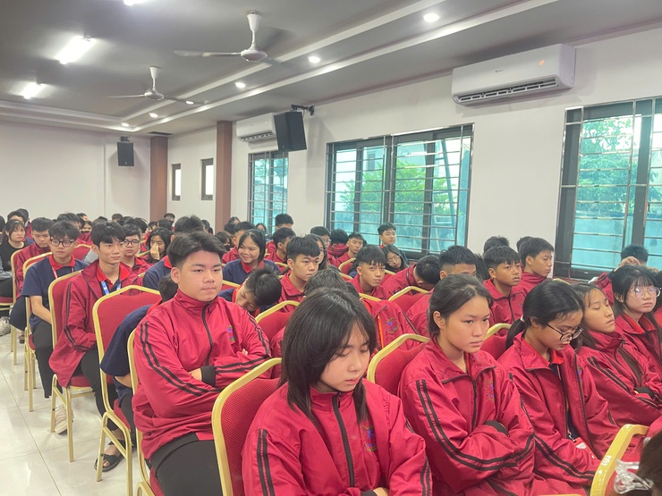 HỘI PHỤ NỮ XÃ VĨNH THANH PHỐI HỢP ĐOÀN THANH NIÊN TỔ CHỨC HỘI NGHỊ TUYÊN TRUYỀN PHÒNG, CHỐNG BẠO LỰC HỌC ĐƯỜNG, MA TÚY, XÂM HẠI PHỤ NỮ VÀ TRẺ EM- Ảnh 14.