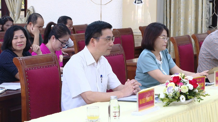 Đối thoại định kỳ giữa người đứng đầu cấp ủy, chính quyền xã Thanh Trì với MTTQ, các tổ chức chính trị xã hội và nhân dân trên địa bàn xã- Ảnh 3.