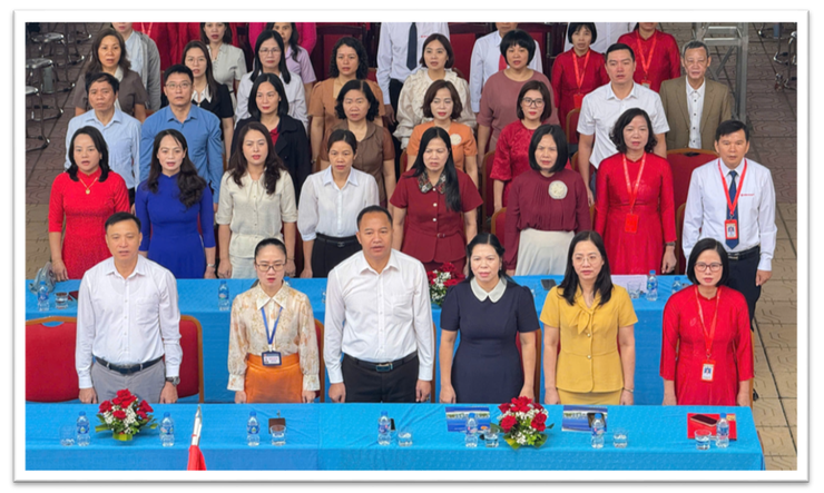 UBND XÃ ĐÔNG ANH TỔ CHỨC THÀNH CÔNG BUỔI LỄ HƯỞNG ỨNG “NGÀY PHÁP LUẬT NƯỚC CỘNG HÒA XÃ HỘI CHỦ NGHĨA VIỆT NAM” NĂM 2025- Ảnh 1.