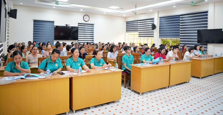 Sơn Tây: 100 người lao động làm việc không theo hợp đồng được tập huấn về An toàn, vệ sinh lao động- Ảnh 2.