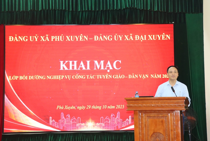 Lớp tập huấn bồi dưỡng nghiệp vụ công tác tuyên giáo – dân vận của Đảng năm 2025- Ảnh 1.