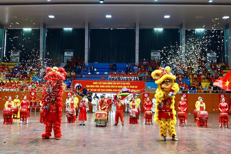 Đại hội TDTT phường Xuân Đỉnh: Ngày hội lớn của tinh thần rèn luyện và đoàn kết- Ảnh 3.