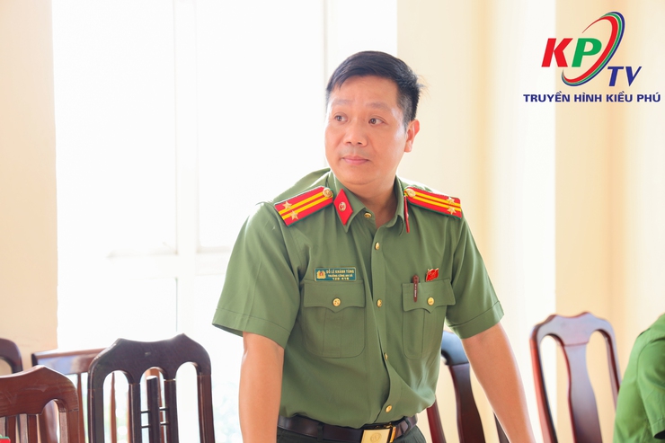 Công an xã Kiều Phú đã tổ chức hội nghị nhằm đánh giá toàn diện kết quả công tác sau 2 tháng triển khai tổ chức bộ máy mới- Ảnh 6.
