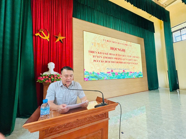 Hội nghị triển khai kế hoạch tổ chức cuộc thi trực tuyến tìm hiểu pháp luật và kiến thức PCCC& CNCH thành phố Hà nội năm 2025- Ảnh 2.