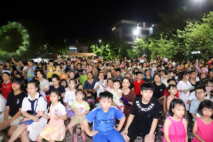 Xã Thiên Lộc tổ chức Đêm hội trăng rằm, vui Tết Trung thu cho trẻ em- Ảnh 3.