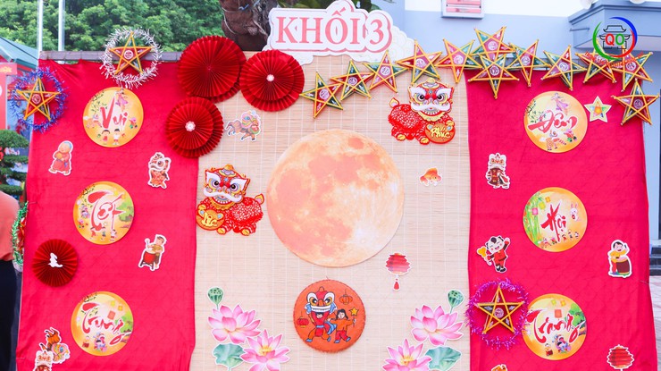 Trường Tiểu học Quốc Oai A tổ chức vui tết Trung thu cho các em học sinh- Ảnh 36.