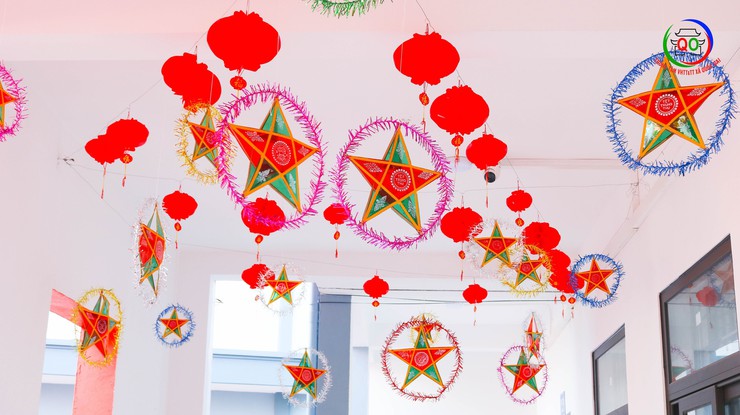 Trường Tiểu học Quốc Oai A tổ chức vui tết Trung thu cho các em học sinh- Ảnh 38.