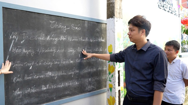 Đoàn kiểm tra số 2 kiểm tra, chấm điểm Cuộc thi “giữ gìn thôn sáng – xanh – sạch – đẹp – an toàn” tháng 9/2025 - Ảnh 2.