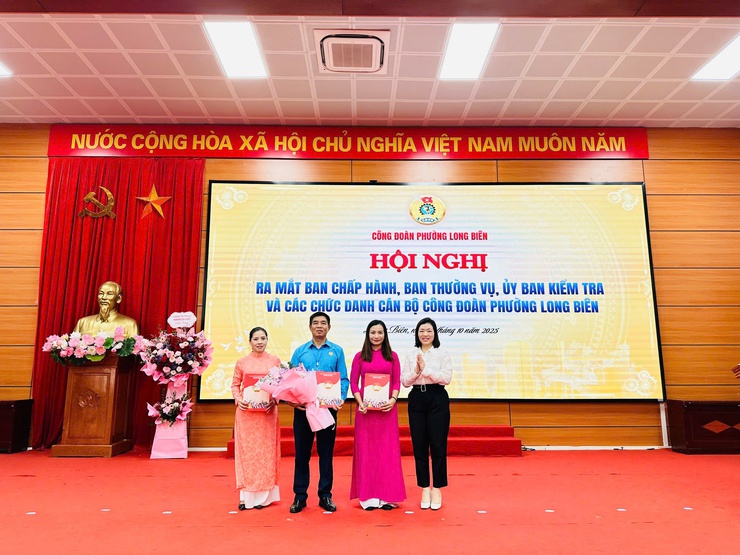 Thành lập Công đoàn phường Long Biên- Ảnh 2.