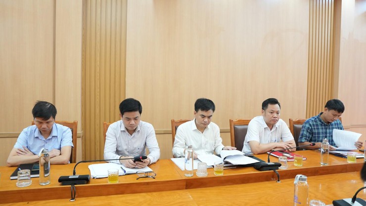 Các đồng chí lãnh đạo xã An Khánh dự Hội nghị giao ban trực tuyến quý III-2025 do Thường trực Thành ủy, HĐND, UBND thành phố Hà Nội tổ chức- Ảnh 3.