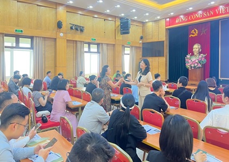 Tuyên truyền thay đổi hành vi để nâng cao nhận thức cho chủ cơ sở kinh doanh dịch vụ trên địa bàn thành phố- Ảnh 1.