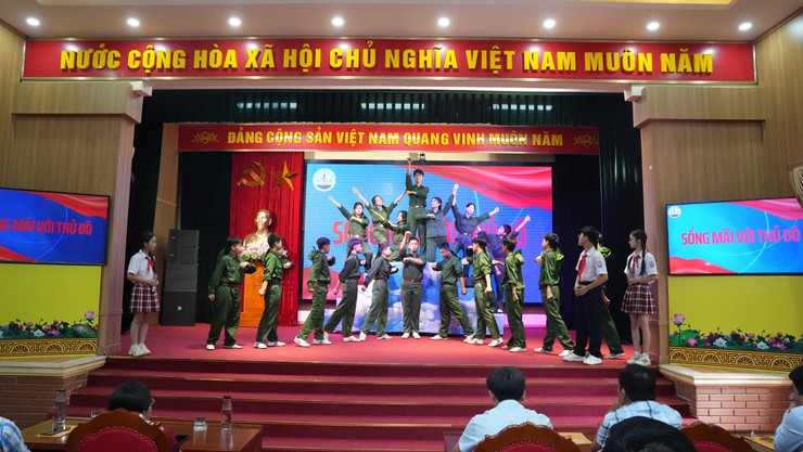 Xã Dương Hoà tổ chức Lễ khai mạc và phát động hưởng ứng Tuần Lễ học tập suốt đời năm 2025- Ảnh 13.