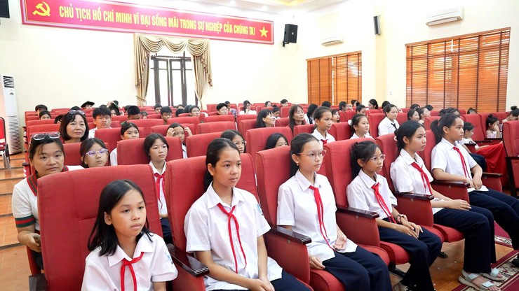 Xã Dương Hoà tổ chức Lễ khai mạc và phát động hưởng ứng Tuần Lễ học tập suốt đời năm 2025- Ảnh 9.