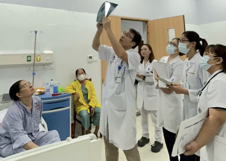 Người gác cửa sự sống giữa lằn ranh sinh tử- Ảnh 1.