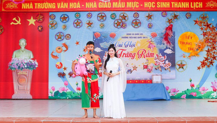 Trường Tiểu học Quốc Oai A tổ chức vui tết Trung thu cho các em học sinh- Ảnh 28.