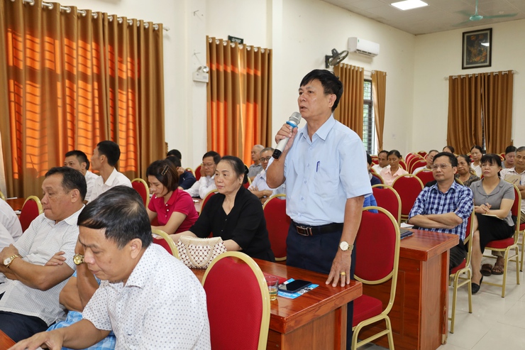 Hội nghị giao ban công tác quý III và triển khai nhiệm vụ trọng tâm quý IV năm 2025 trên địa bàn phường Tùng Thiện- Ảnh 2.