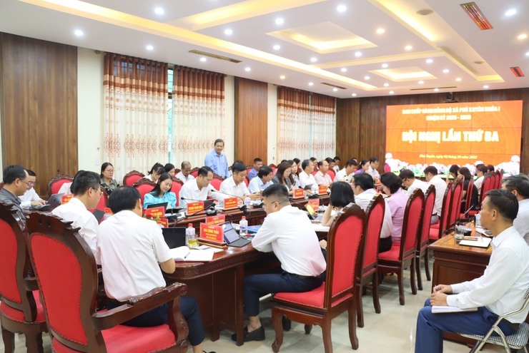 Hội nghị lần thứ ba Ban chấp hành Đảng bộ xã Phú Xuyên khoá I , nhiệm kỳ 2025 – 2030- Ảnh 2.