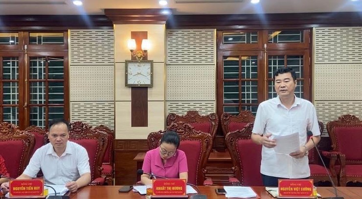 BTV Đảng uỷ xã Phúc Thọ nghe báo cáo công tác xây dựng Đảng, hệ thống chính trị quý III/2025- Ảnh 2.