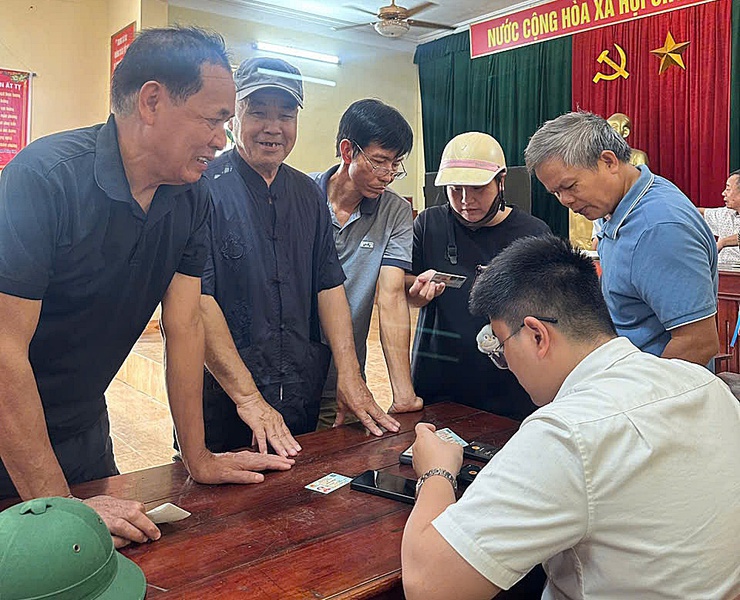 Xuân Mai đạt kết quả cao trong triển khai cài đặt và nộp thuế sử dụng đất phi nông nghiệp qua Etax Mobile- Ảnh 5.