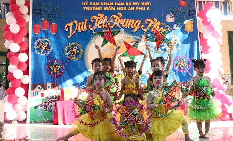 Sôi nổi chương trình “Vui Tết Trung thu” năm 2025 tại  Trường Mầm non An Phú A ( xã Mỹ Đức)  - Ảnh 3.