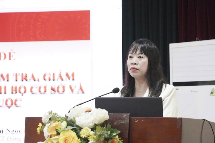 Gần 300 cán bộ cơ sở xã Thường Tín, Hồng Vân tham dự lớp bồi dưỡng công tác kiểm tra, giám sát trong Đảng.- Ảnh 2.