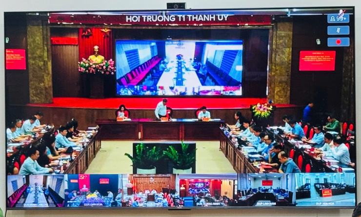 Lãnh đạo TP Hà Nội giao ban với xã, phường tháo gỡ vướng mắc về phân cấp quản lý, đầu tư, thủ tục hành chính- Ảnh 3.