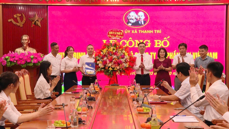 Đảng ủy xã Thanh Trì công bố thành lập Chi bộ Công ty Cổ phần LRV Việt Nam: Bước tiến quan trọng trong công tác xây dựng Đảng trong doanh nghiệp ngoài khu vực nhà nước- Ảnh 4.
