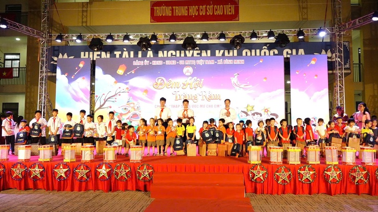 Bình Minh tổ chức “Đêm hội trăng rằm” cho thiếu nhi- Ảnh 5.