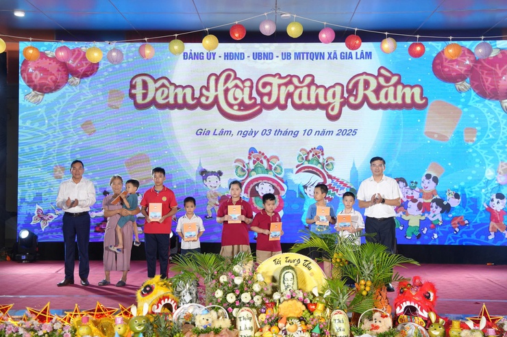 Tưng bừng “Đêm hội Trăng Rằm” năm 2025 - Ảnh 5.