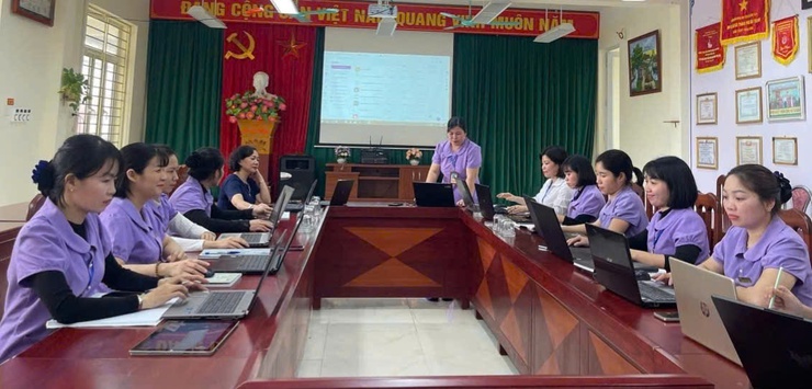 Các nhà trường hưởng ứng tháng hành động chuyển đổi số Quốc gia- Ảnh 4.