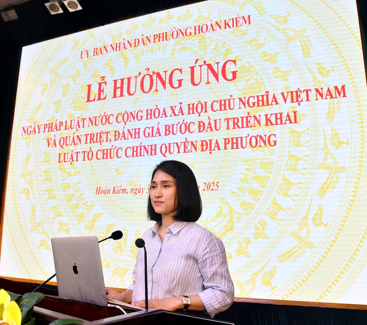 Phường Hoàn Kiếm hưởng ứng Ngày Pháp luật Việt Nam 2025- Ảnh 2.