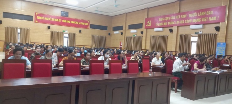 TRẠM Y TẾ XÃ TÂY PHƯƠNG TỔ CHỨC TẬP HUẤN NÂNG CAO KIẾN THỨC, KỸ NĂNG VỀ SÀNG LỌC TRƯỚC SINH VÀ SƠ SINH- Ảnh 1.