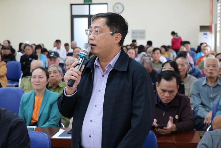 PHƯỜNG LĨNH NAM TỔ CHỨC HỘI NGHỊ ĐỐI THOẠI TRỰC TIẾP GIỮA NGƯỜI ĐỨNG ĐẦU CẤP ỦY, CHÍNH QUYỀN VỚI MTTQ, CÁC TỔ CHỨC CHÍNH TRỊ XÃ HỘI VÀ NHÂN DÂN TRÊN ĐỊA BÀN PHƯỜNG NĂM 2025- Ảnh 6.