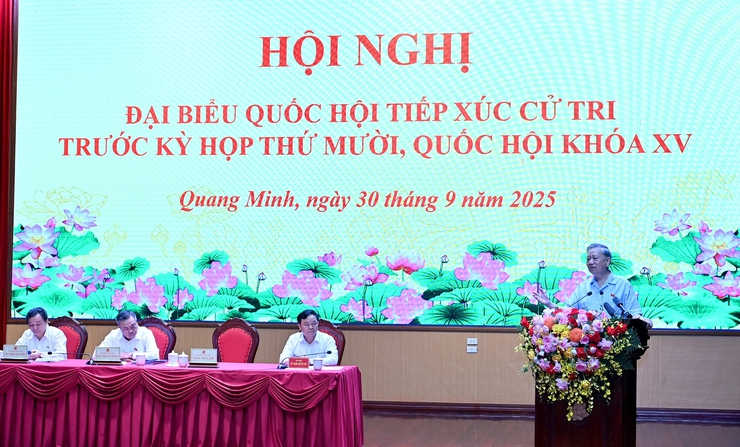 [Ảnh] Tổng Bí thư Tô Lâm tiếp xúc cử tri đơn vị bầu cử số 10, thành phố Hà Nội- Ảnh 10.