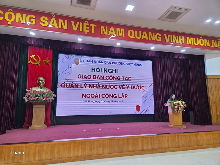 UBND phường Việt Hưng tổ chức hội nghị giao ban công tác quản lý nhà nước về hành nghề y, dược ngoài công lập- Ảnh 1.