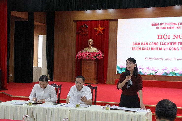 UBKT Đảng ủy phường Xuân Phương tổ chức hội nghị giao ban công tác kiểm tra, giám sát quý III, triển khai nhiệm vụ trọng tâm quý IV năm 2025- Ảnh 1.