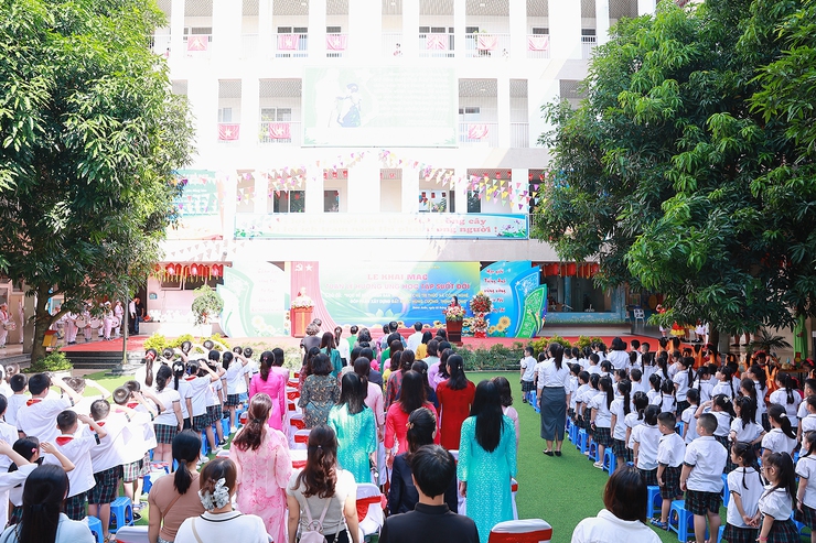 Phường Thanh Xuân khai mạc “Tuần lễ hưởng ứng học tập suốt đời 2025”: Nâng cao tri thức, thúc đẩy đổi mới sáng tạo và chuyển đổi số - Ảnh 1.