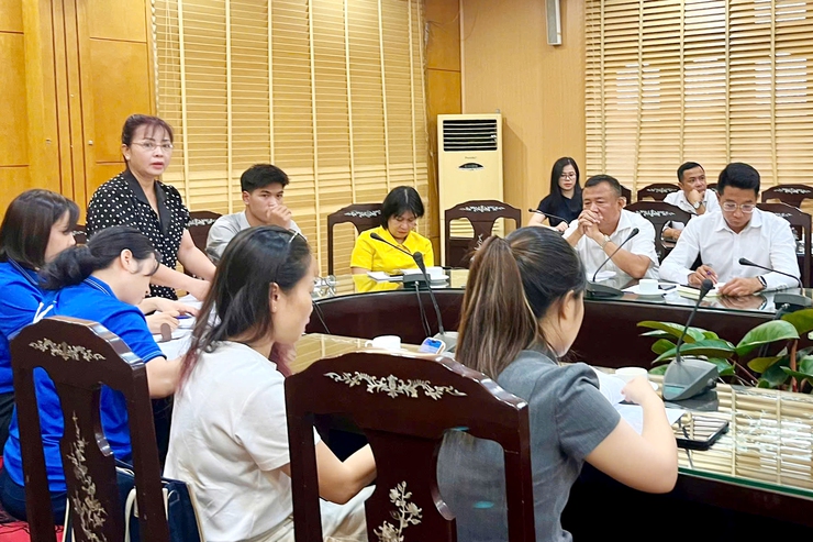 Phường Thanh Xuân họp triển khai với các doanh nghiệp cung cấp suất ăn và thực phẩm cho trường học năm học 2025-2026- Ảnh 4.