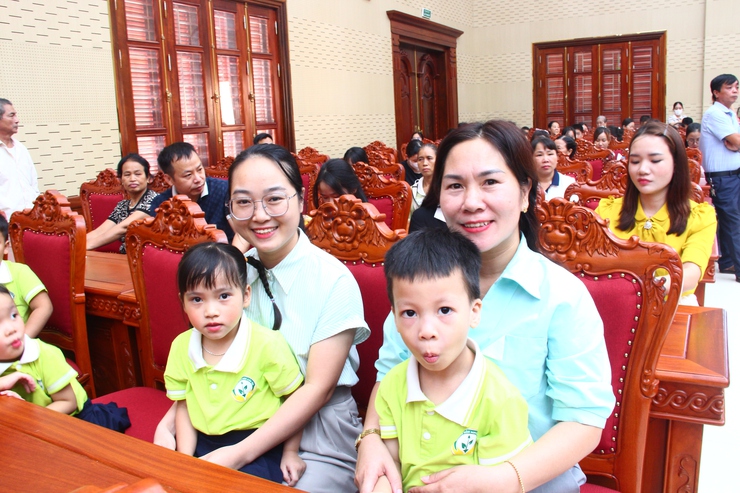 Xã Thạch Thất tổ chức Chương trình Trung thu cho em năm 2025- Ảnh 28.
