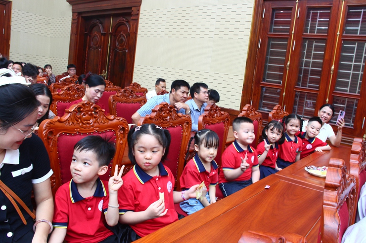 Xã Thạch Thất tổ chức Chương trình Trung thu cho em năm 2025- Ảnh 32.