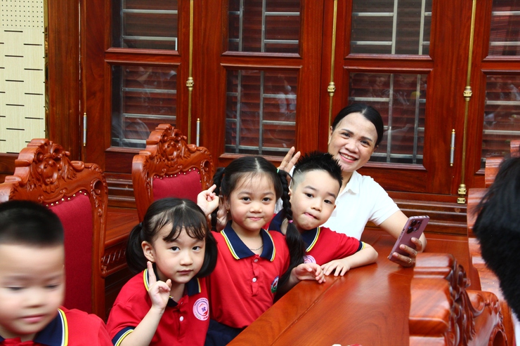Xã Thạch Thất tổ chức Chương trình Trung thu cho em năm 2025- Ảnh 33.