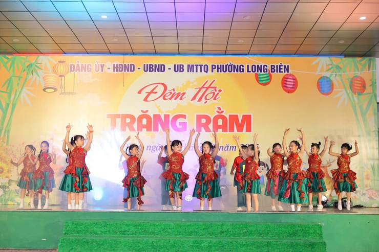 Rộn ràng đêm hội trung thu- Ảnh 21.