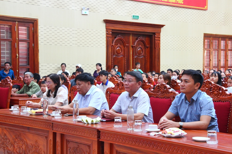 Xã Thạch Thất tổ chức Chương trình Trung thu cho em năm 2025- Ảnh 6.