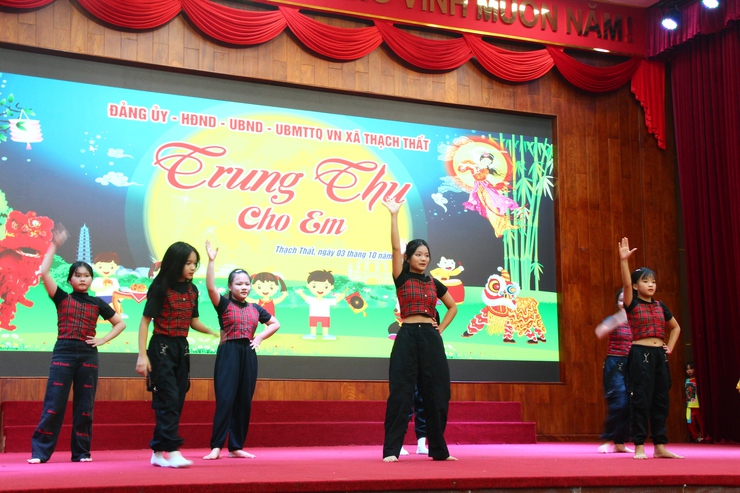 Xã Thạch Thất tổ chức Chương trình Trung thu cho em năm 2025- Ảnh 13.