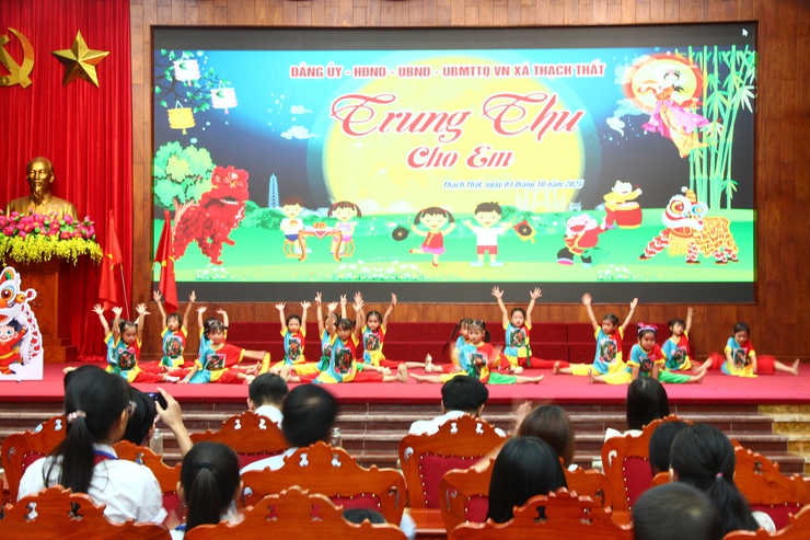 Xã Thạch Thất tổ chức Chương trình Trung thu cho em năm 2025- Ảnh 9.