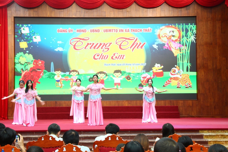 Xã Thạch Thất tổ chức Chương trình Trung thu cho em năm 2025- Ảnh 12.