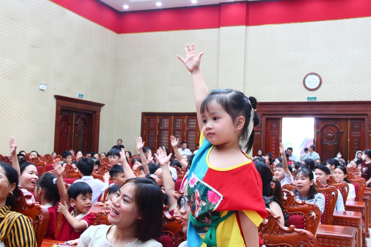 Xã Thạch Thất tổ chức Chương trình Trung thu cho em năm 2025- Ảnh 40.