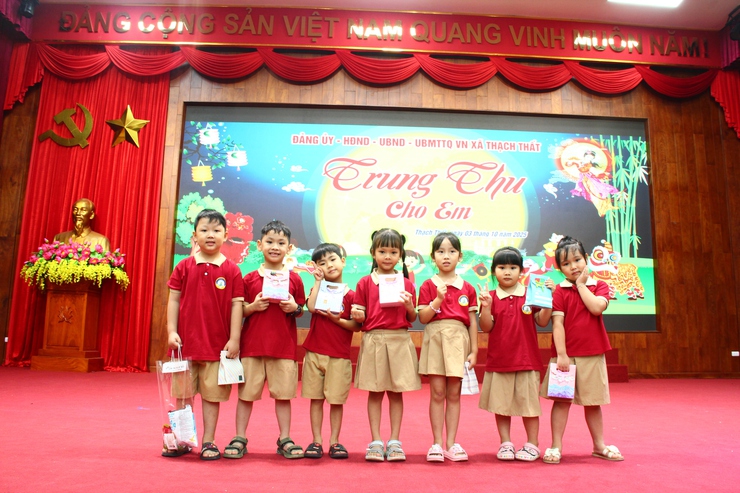 Xã Thạch Thất tổ chức Chương trình Trung thu cho em năm 2025- Ảnh 44.